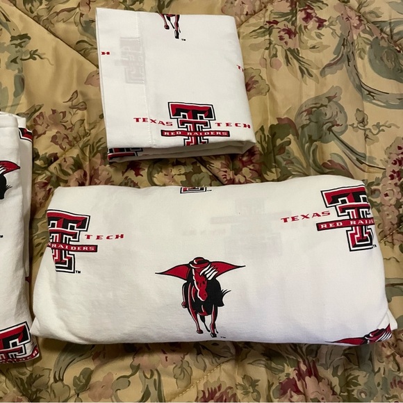 Texas Tech Red Raiders Twin Size Sheet Set! Flat‎ Fitted Pillow Case - Picture 2 of 4